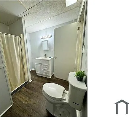 725 Front St #1 — Photo 5