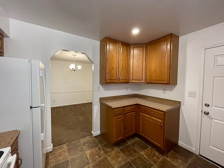 195 W Lorengo Ave — Photo 7