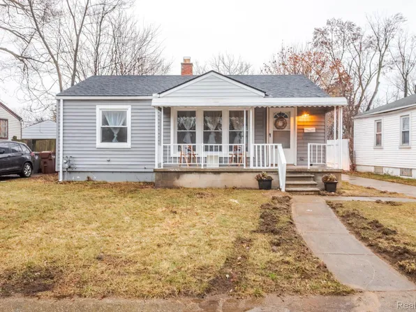 27104 Lucerne Dr, Inkster, MI 48141