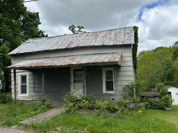 304 Georgetown Ln, Glasgow, KY 42141