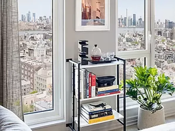 275 South 5th Street image 2 of 16