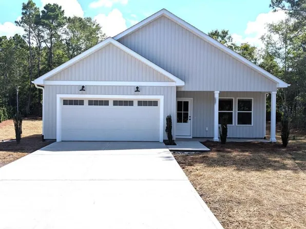 190 Wildwood St NW, Shallotte, NC 28470