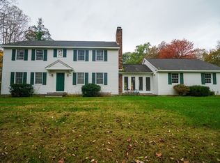35 Maplewood Cir, Amherst, MA 01002