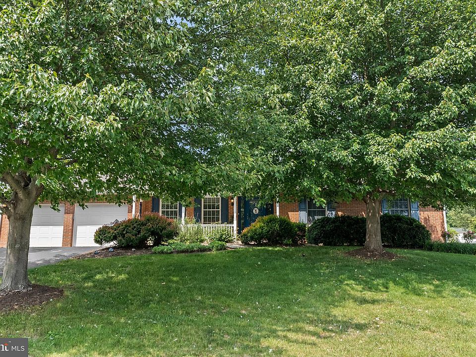 2319 Locust Ln, Gilbertsville, PA 19525 Zillow