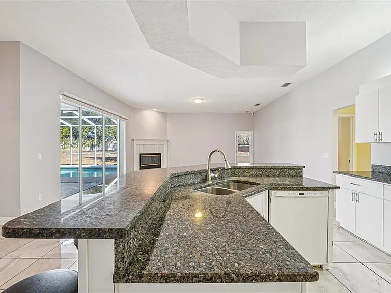 918 Academy Dr — Photo 33