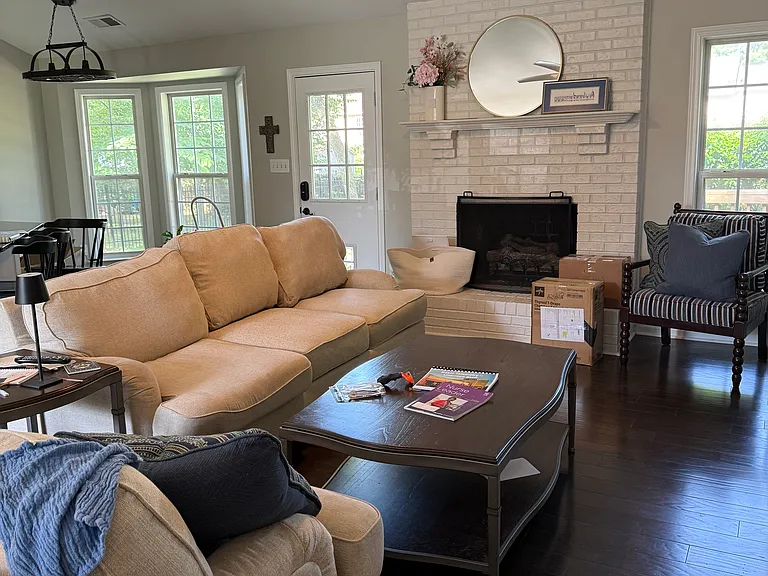 9934 Meadowmead Ct — Photo 3