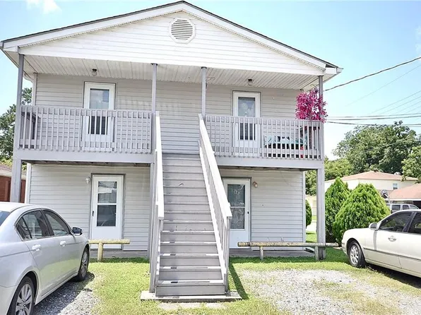 1101 Magnolia Dr, Westwego, LA 70094