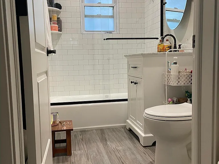 60 Weaver St #2 — Photo 12