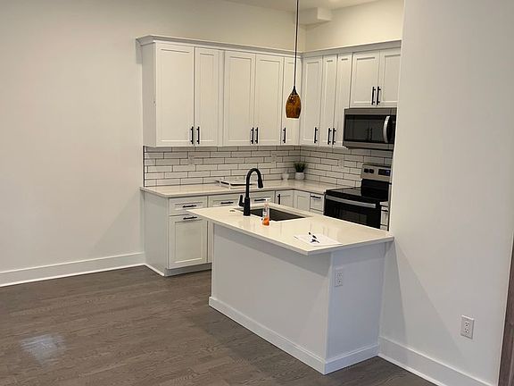 4th image of 3680 Indian Queen Ln #3