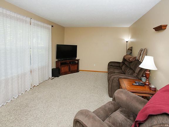 7194 saginaw-103