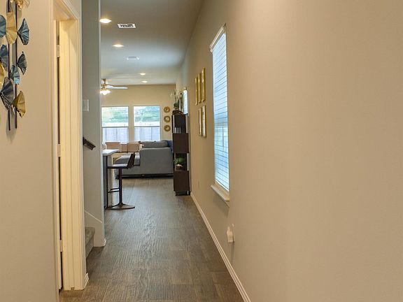 4th image of 2518 Kingsford Arbor Way