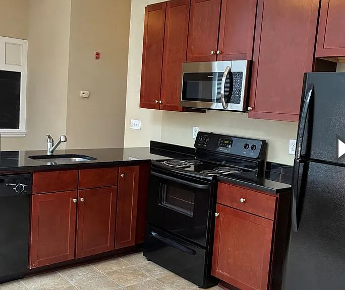 Hopewell Lofts — Photo 12