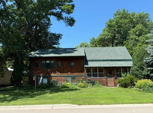 248 N 4th St, Dawson, MN 56232