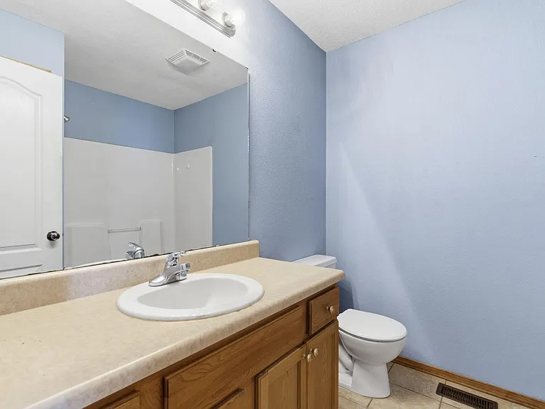 1215 S 14th Ave — Photo 20