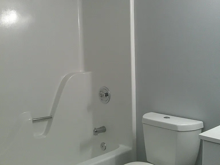 KINGSGATE VILLAGE APARTMENTS — Photo 16