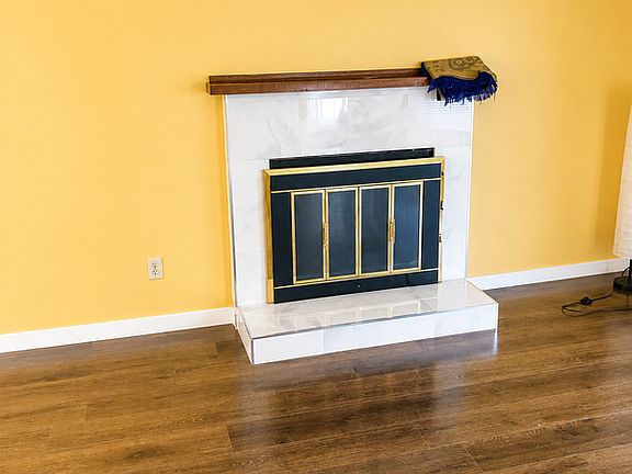 2nd image of 116 Akins Dr