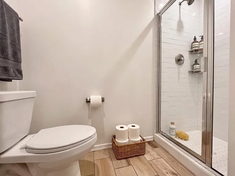 3434 N Longview Ave #4 — Photo 28
