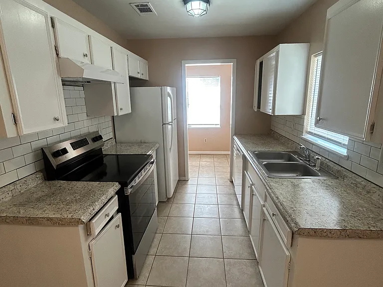 5401 Laccasine Dr #A — Photo 6