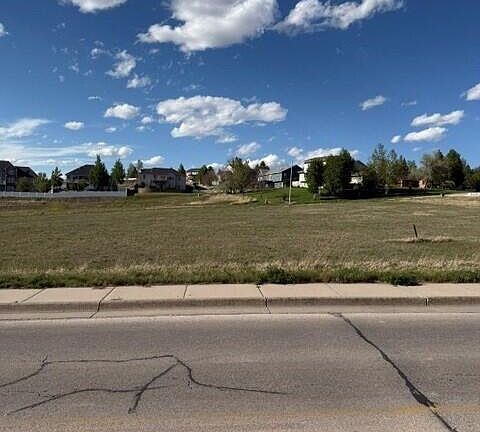 2nd image of 1703 Jordan Dr
