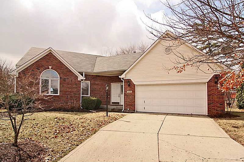 1st image of 6338 N Meadow Cir
