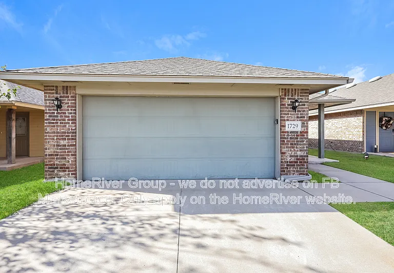 1729 Everglade Ct — Photo 25