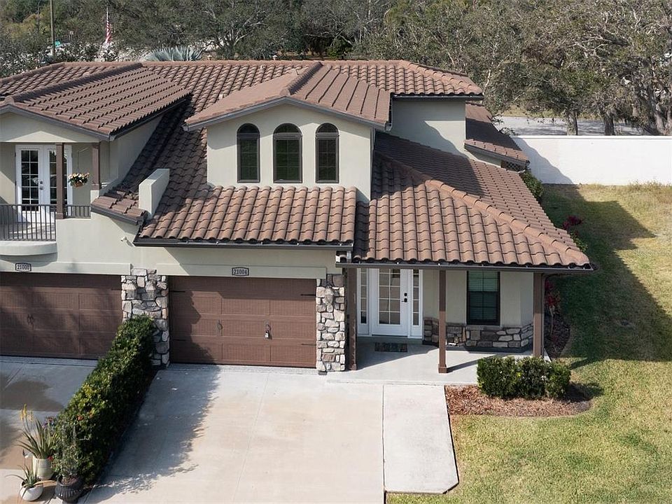 1st image of 21004 Isola Bella Cir