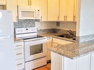 1415 Victoria St APT 508, Honolulu, HI 96822