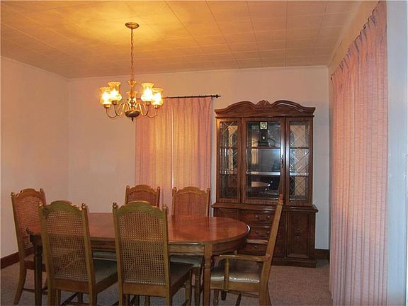 3rd image of 55 Franklin Ave