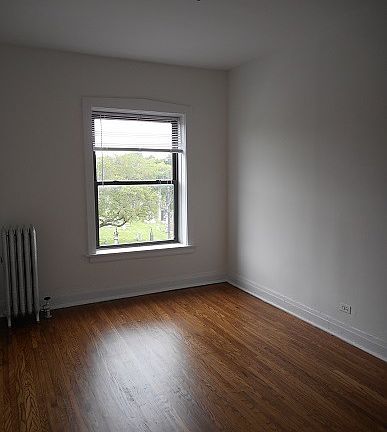 4th image of 1305 W Lawrence Ave #202