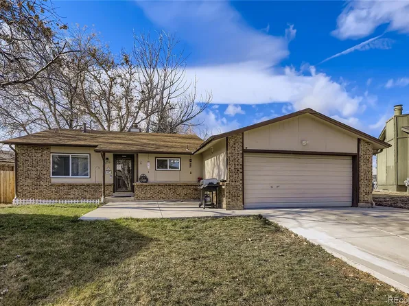 8573 Dover Circle, Arvada, CO 80005