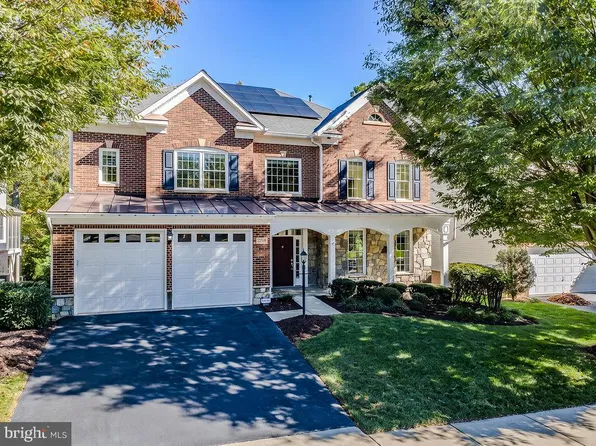 23232 Morning Walk Dr, Ashburn, VA 20148