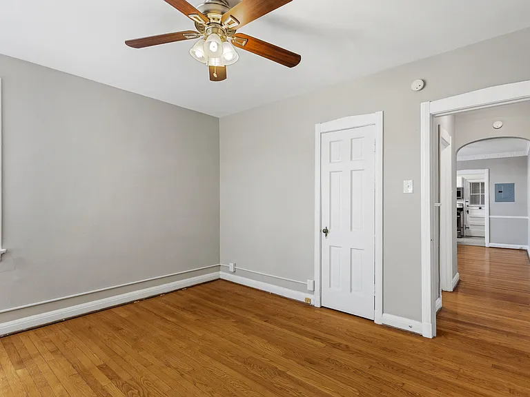 7539 Byron Pl #3W — Photo 18