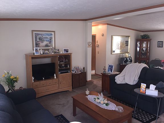 4th image of 2554 Shakespeare Ln