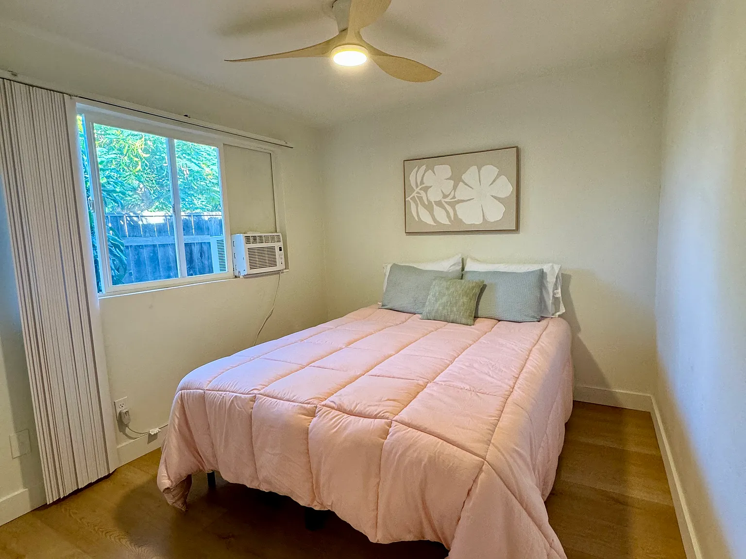 2 bed, 501 sqft, $2,300 — Photo 2