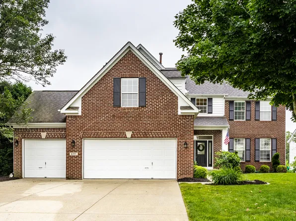 6771 Woodcliff Cir, Zionsville, IN 46077