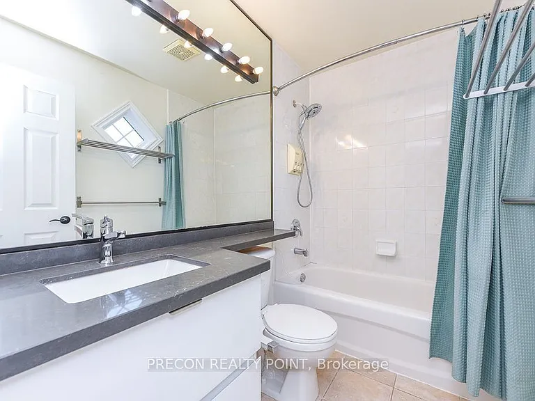 100 Beddoe Dr #4 — Photo 12