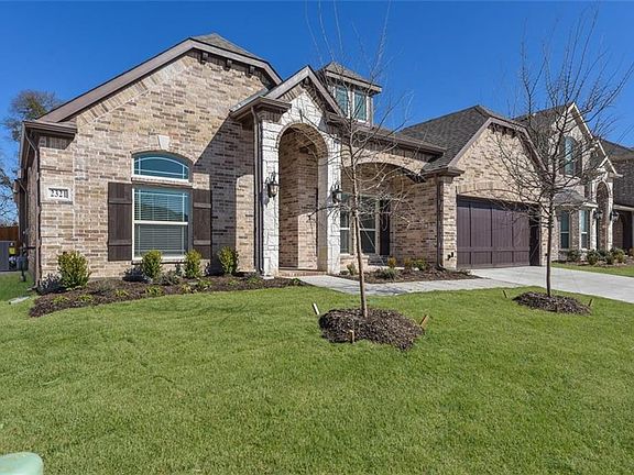 2nd image of 2321 Whitney Ln