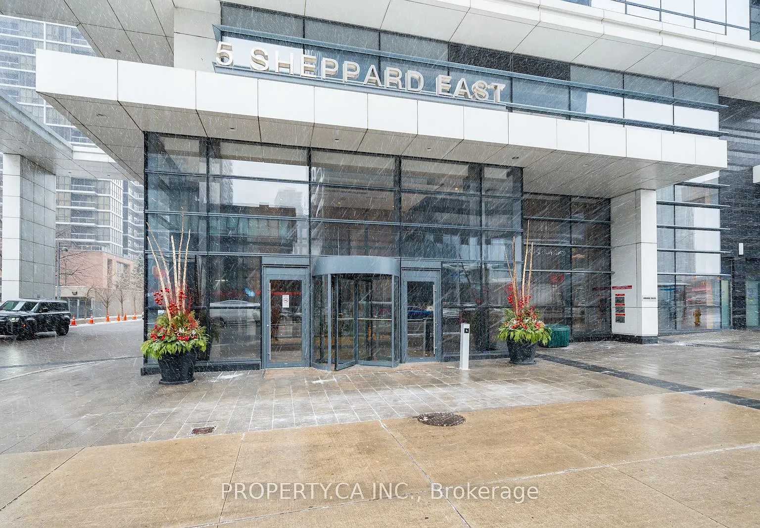 Hullmark Centre II — Photo 1