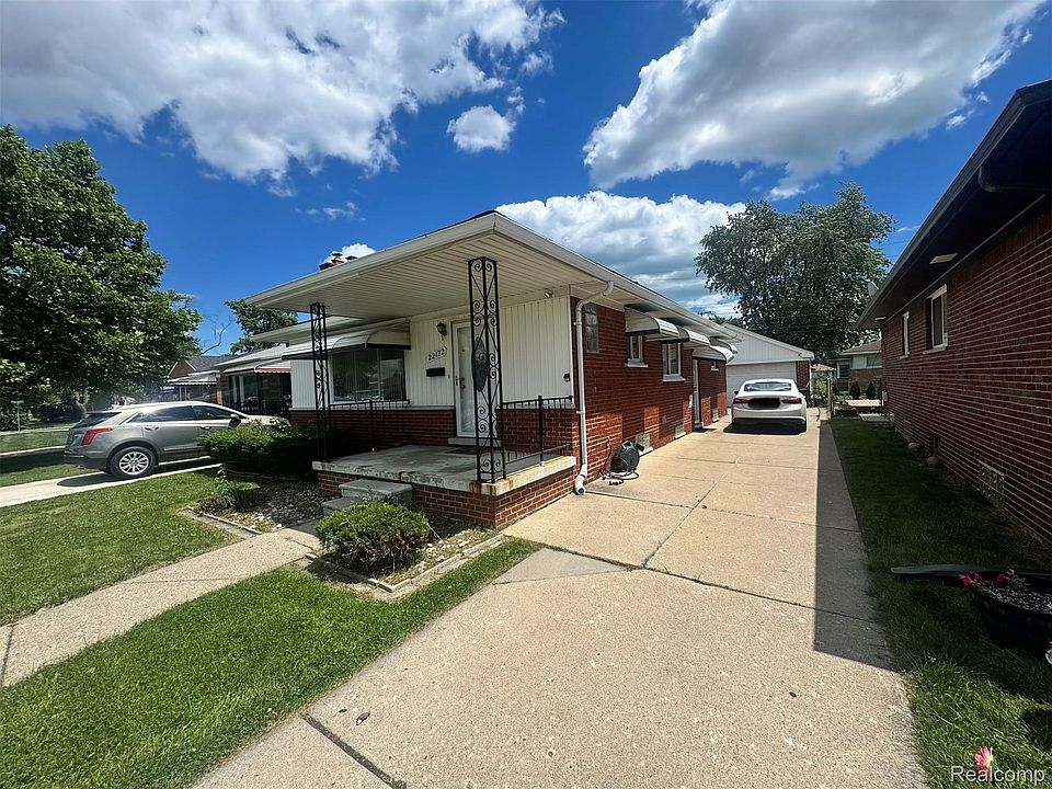 22122 Kelly Rd, photo 6