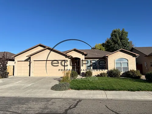 2508 Pierce Ave Photo 1