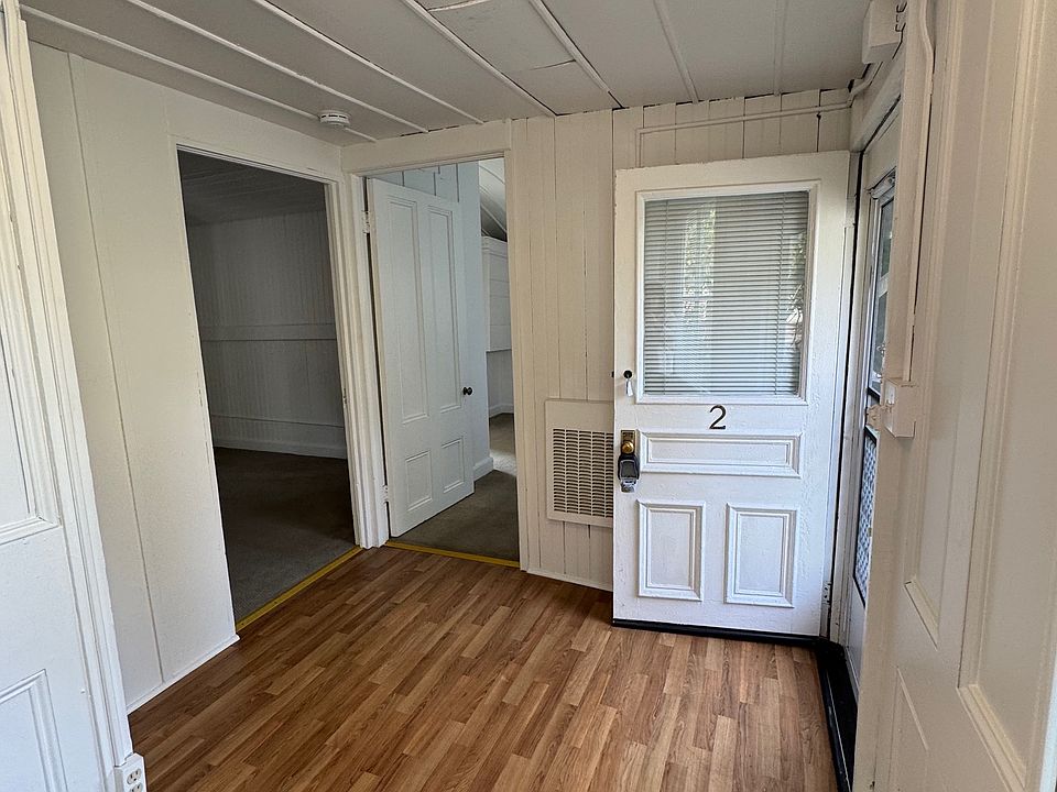 Entry way