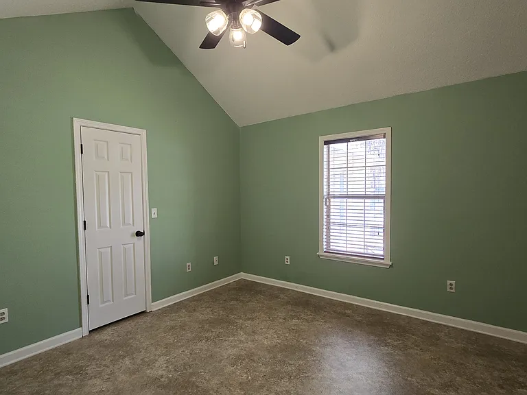 2606 Sterling Dr — Photo 11