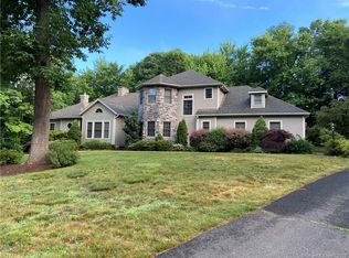 135 Brownstone Dr, Southington, CT 06489