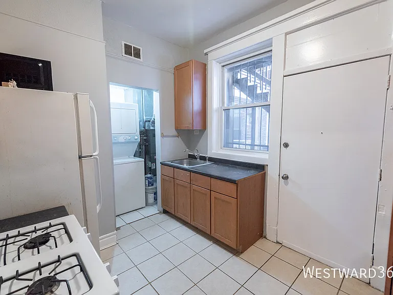 3403 W North Ave #2 — Photo 3