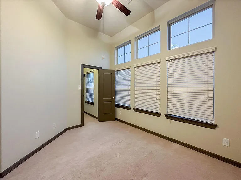 95 Aventura Pl — Photo 19