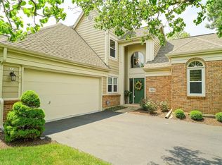 1404 Yankee Vineyards Dr, Dayton, OH 45458
