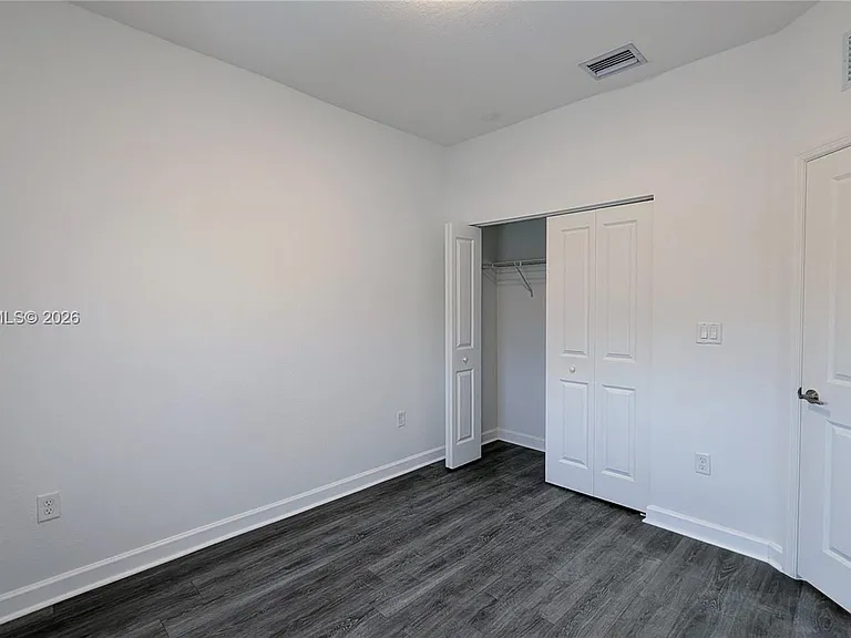 11811 SW 247th Ter #11811 — Photo 16