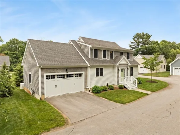 220 Center St Unit 6, Pembroke, MA 02359