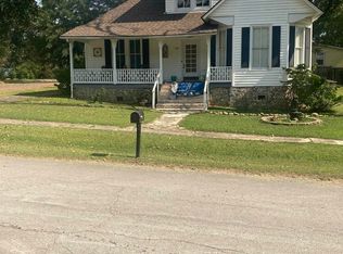 307 College St, Stevenson, AL 35772