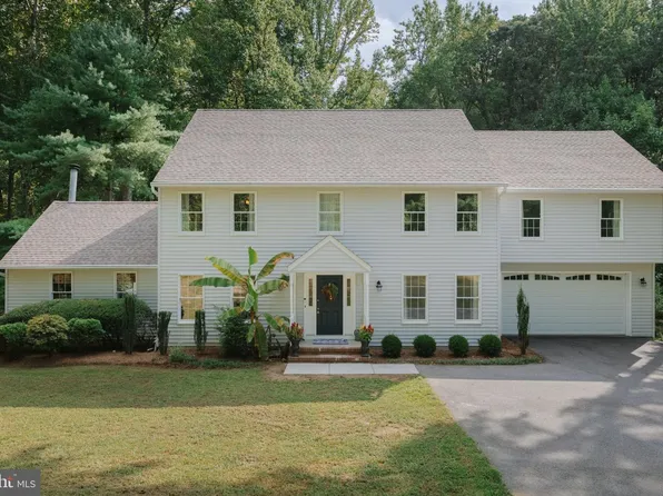 1037 Ashe St, Davidsonville, MD 21035